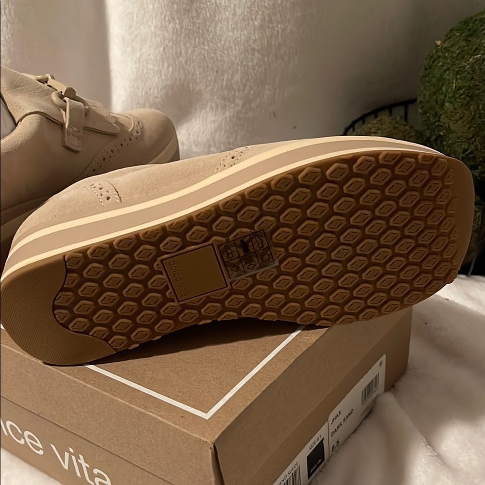 Dolce Vita Beige Platform Loafers - Picture 5 of 6